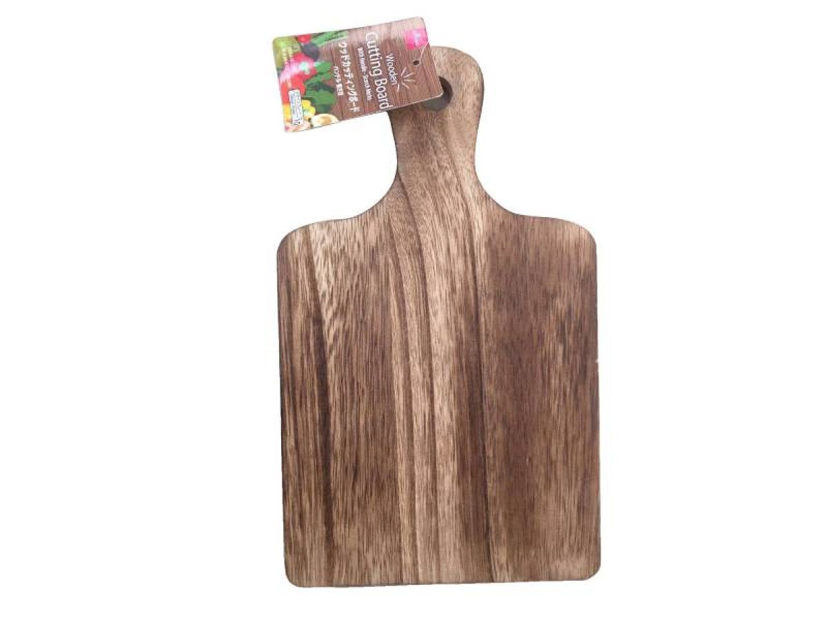 Daiso Wooden Cutting Board -With Handle - Scorch Marks- FrontPackage