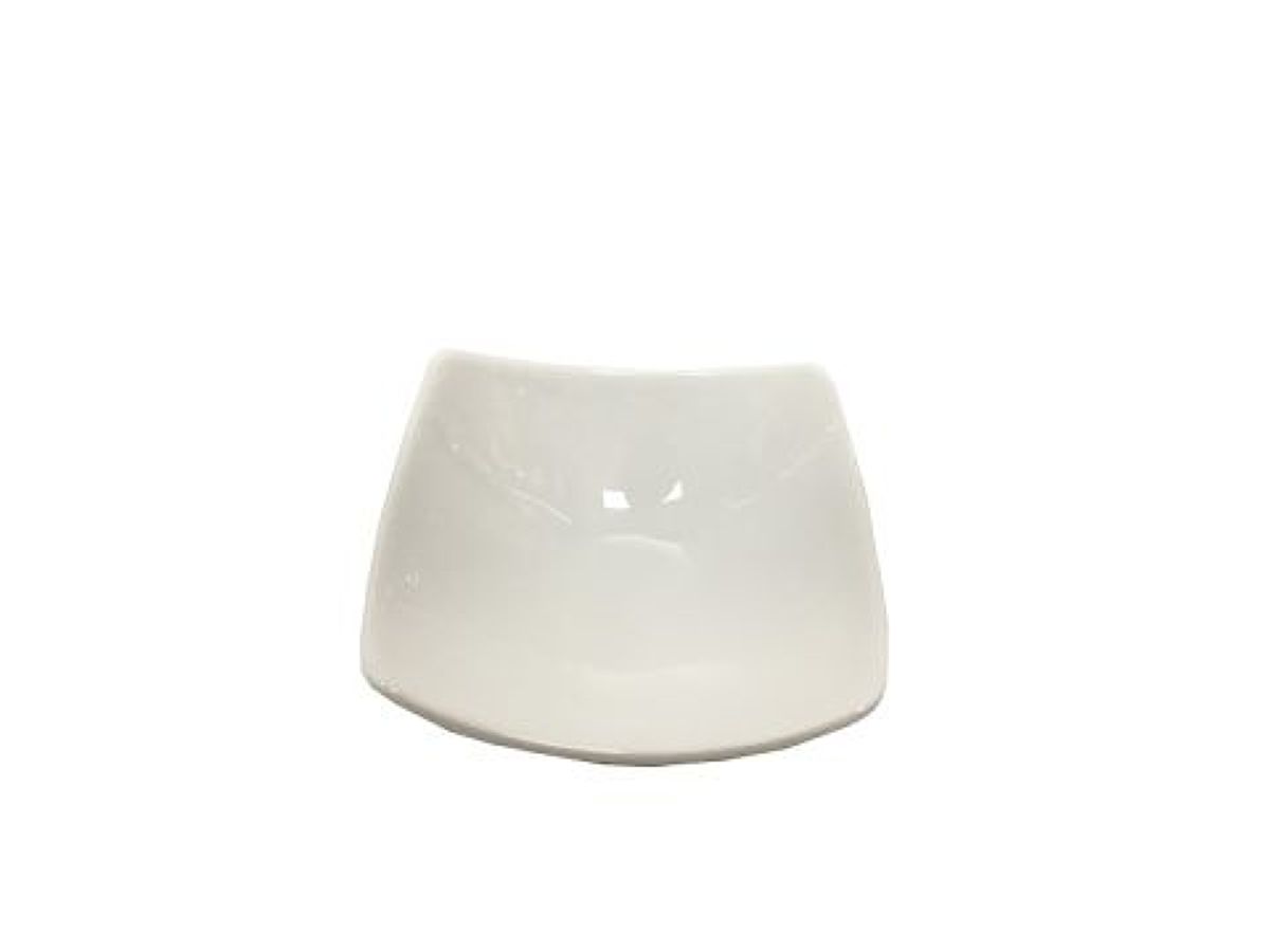 Daiso Newborn Square Bowl FrontPackage