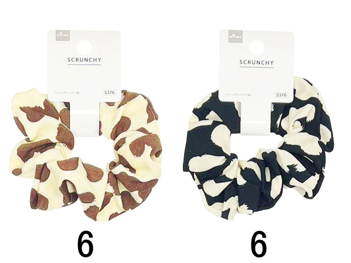 Daiso Scrunchy - Dalmatian Pattern - FrontPackage