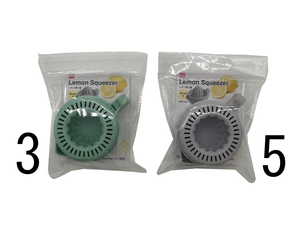 Daiso Lemon Squeezer FrontPackage