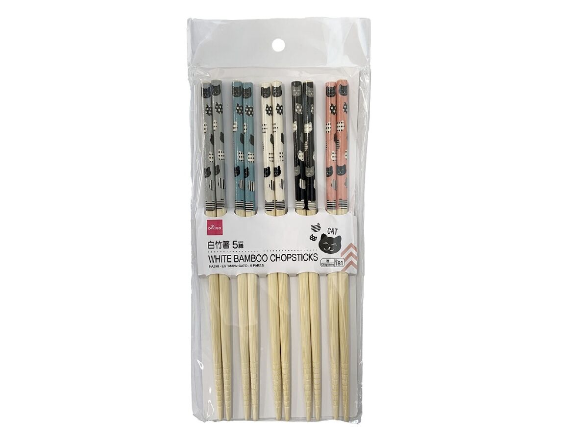 Daiso White bamboo chopsticks 5pairs cat FrontPackage