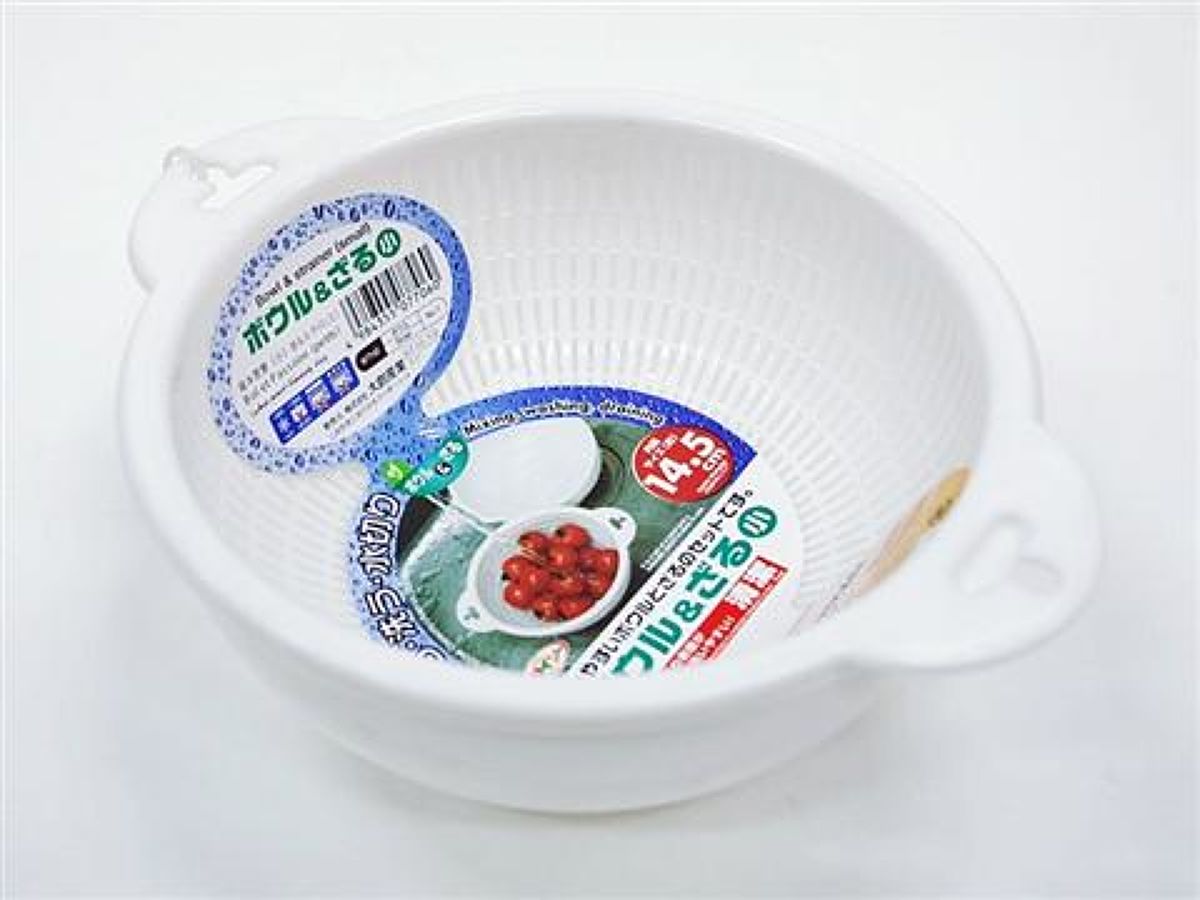 Daiso Bowl_and_strainer_small FrontPackage