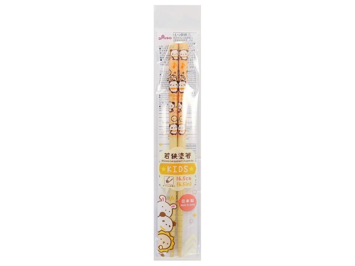 Daiso Wakasa Lacquered Chopsticks for Children -Panda- FrontPackage