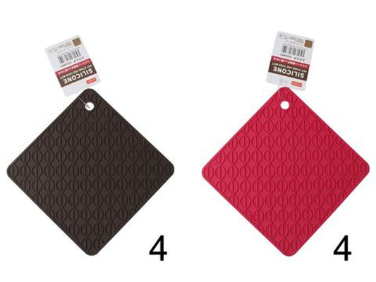 Daiso Silicone Pot Stand and Oven Mitt -Square- FrontPackage
