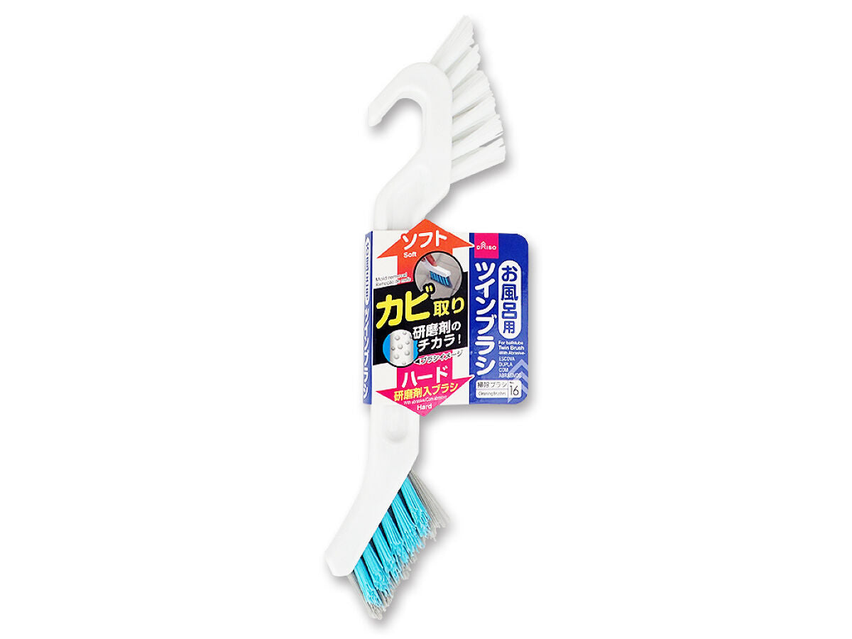 Daiso Twin Brush with Abrasive -Ochiochi V- FrontPackage