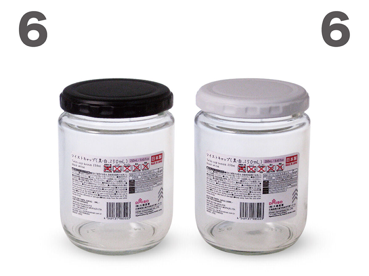 Daiso Twist Cap Bottle -Black / White- FrontPackage