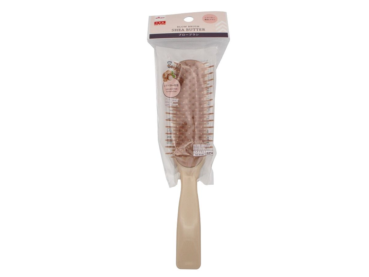 Daiso Blow brush (With shea butter) FrontPackage