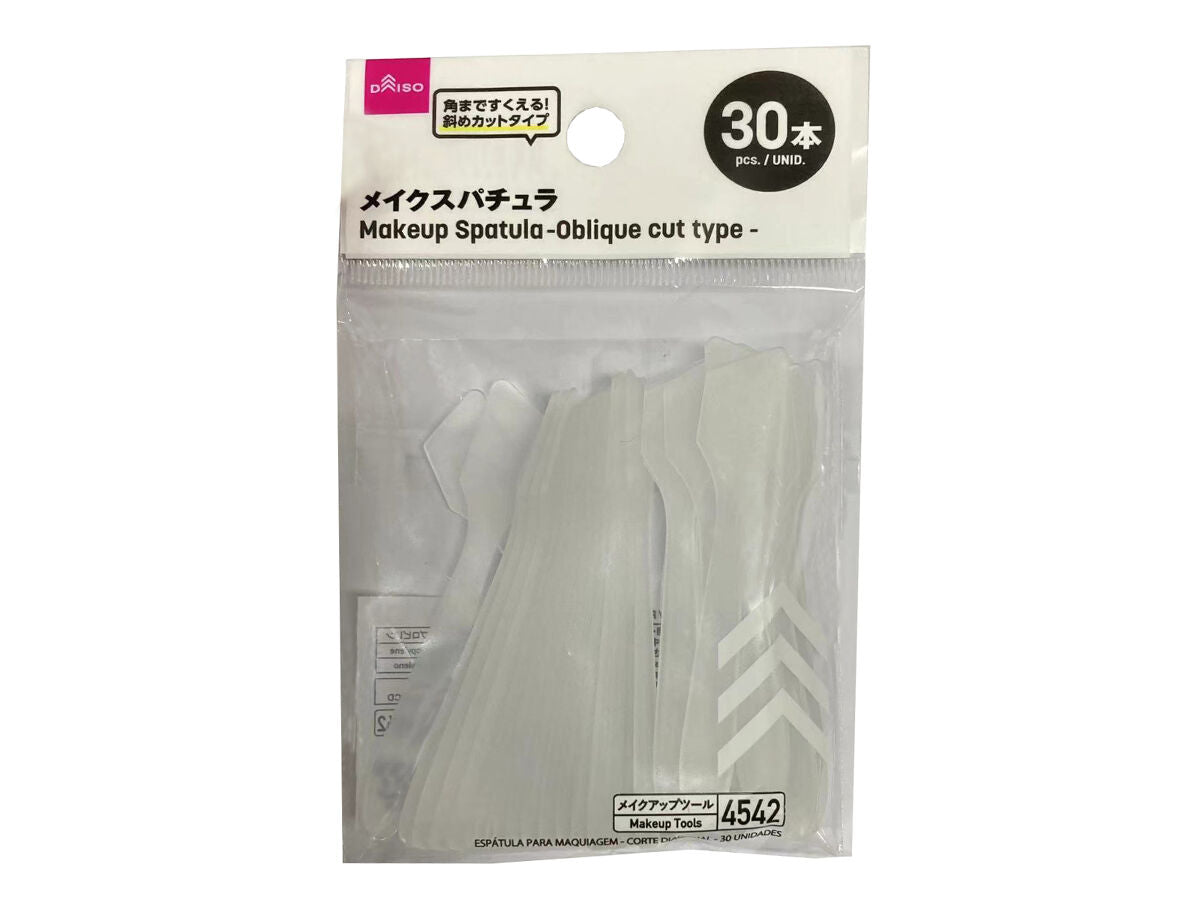 Daiso Makeup Spatula -Oblique cut type - 30pcs.- FrontPackage