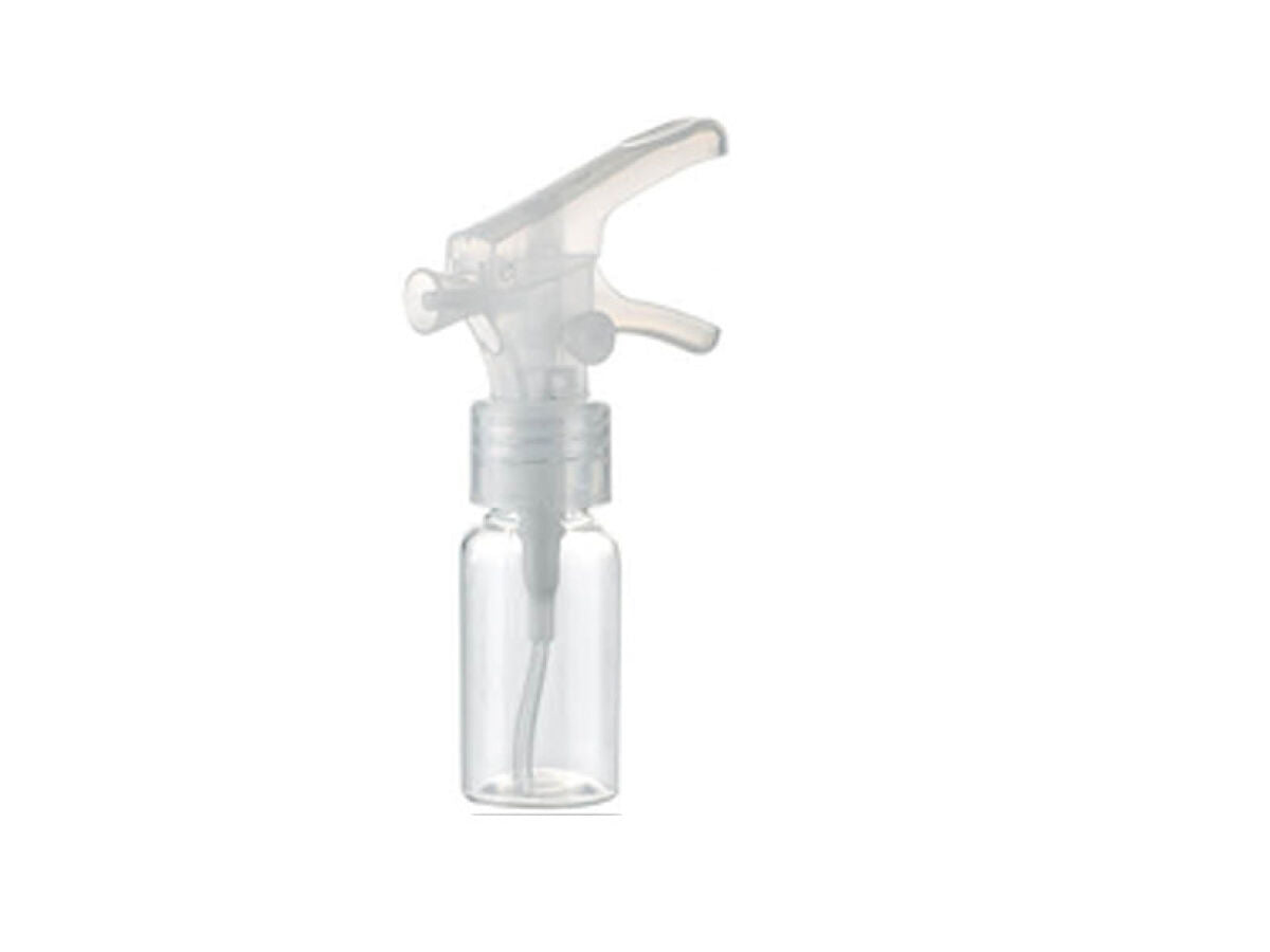 Daiso Spray Bottle with Lever FrontPackage