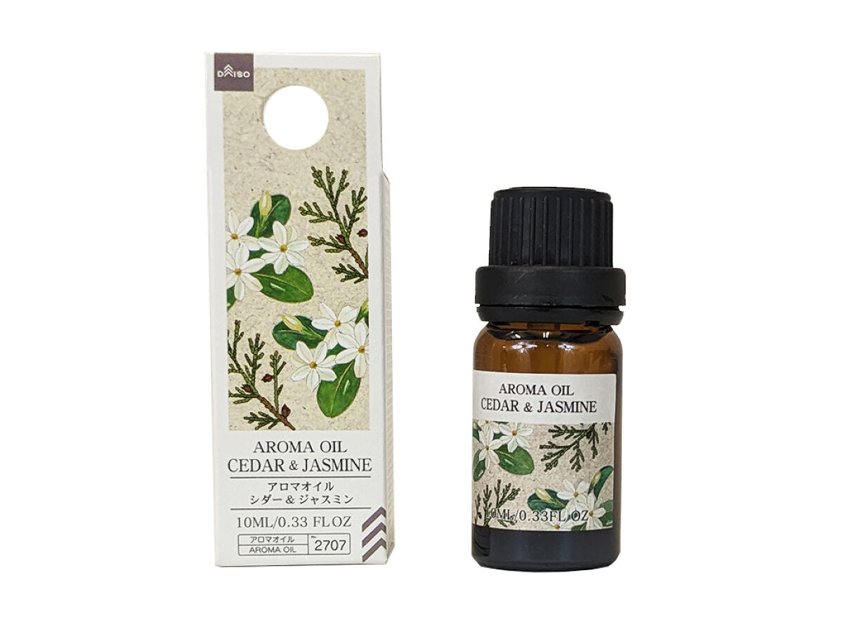 Daiso AROMA OIL CEDAR & JASMINE FrontPackage