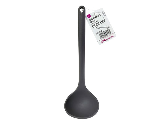 Daiso Silicone Ladle with Tip That Does Not Touch FrontPackage