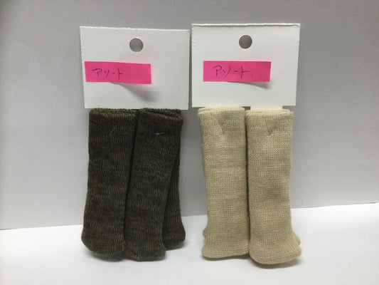 Daiso Chair Leg Socks(Slim-type,Brown,Beige) FrontPackage
