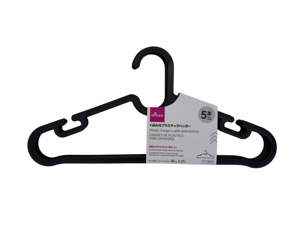 Daiso Plastic hangers with indentation(5pcs) FrontPackage