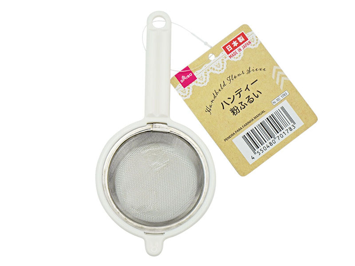 Daiso Handheld Flour Sieve FrontPackage