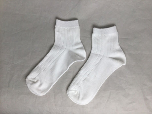Daiso Color Wide Rib Socks(White,Heel Right Angle,Water Absorption Quick Drying) FrontPackage