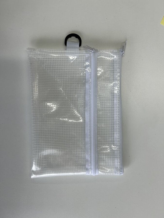 Daiso PEVA Pouch B6 with D-Can WH FrontPackage