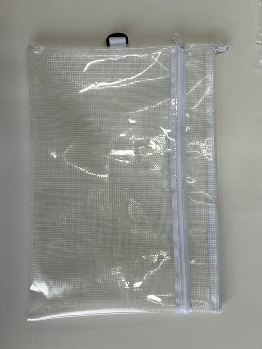 Daiso PEVA Pouch A4 with D-Can WH FrontPackage